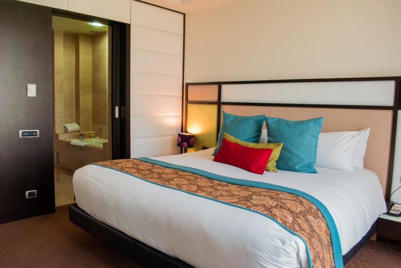 Hesperia Wtc Valencia Hotel Екстериор снимка