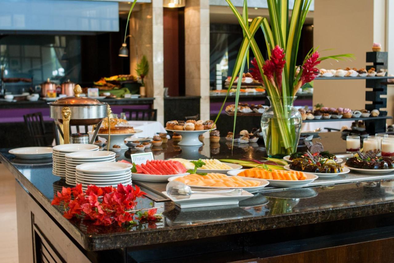 Hesperia Wtc Valencia Hotel Екстериор снимка