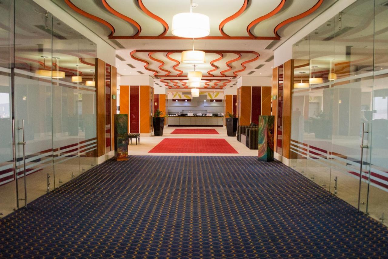 Hesperia Wtc Valencia Hotel Екстериор снимка