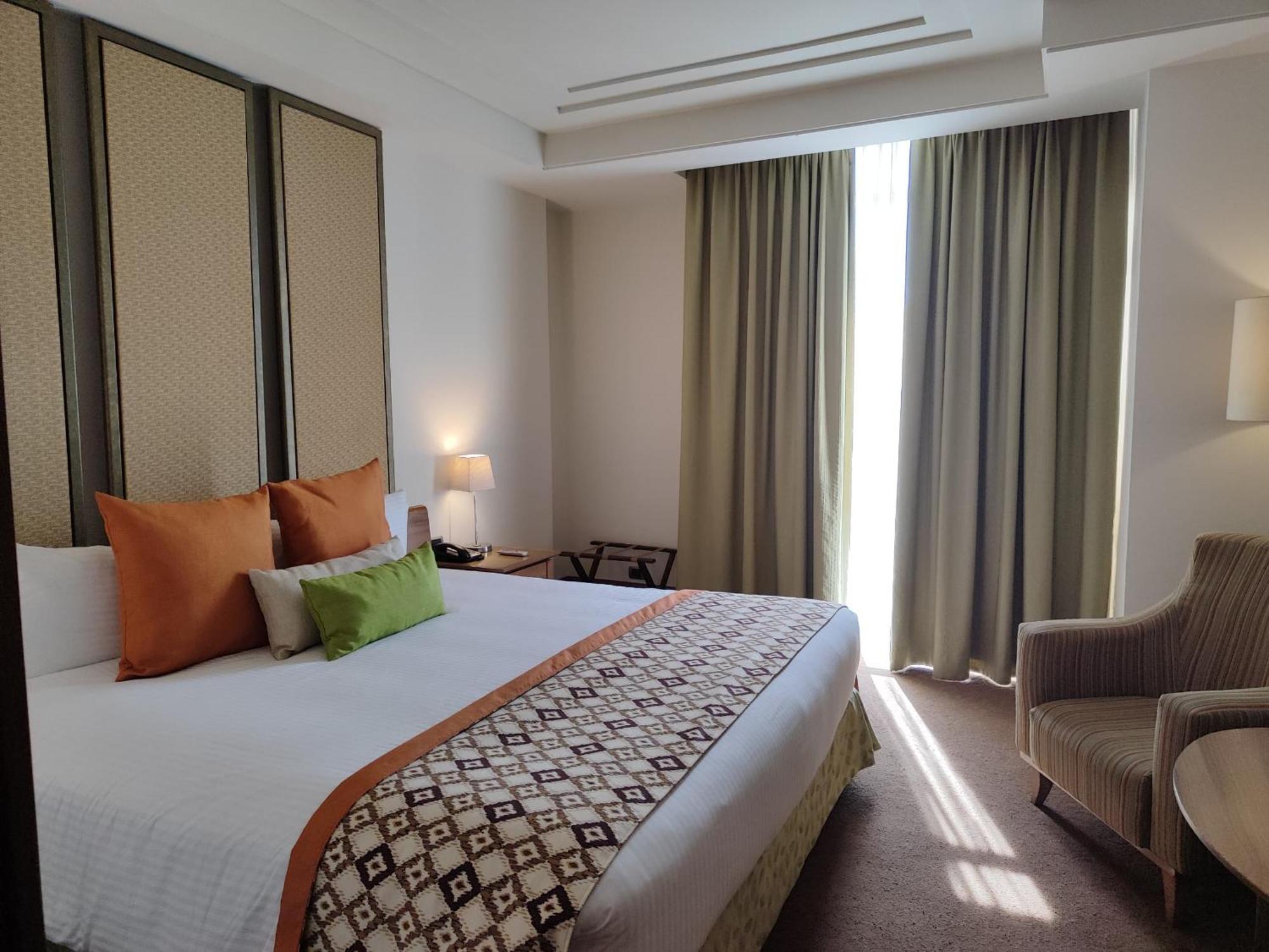 Hesperia Wtc Valencia Hotel Екстериор снимка