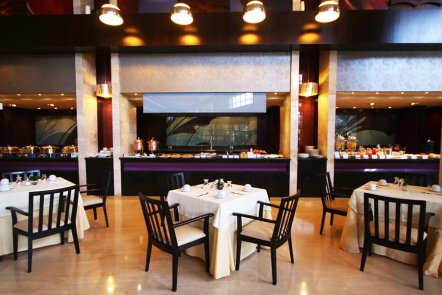 Hesperia Wtc Valencia Hotel Екстериор снимка
